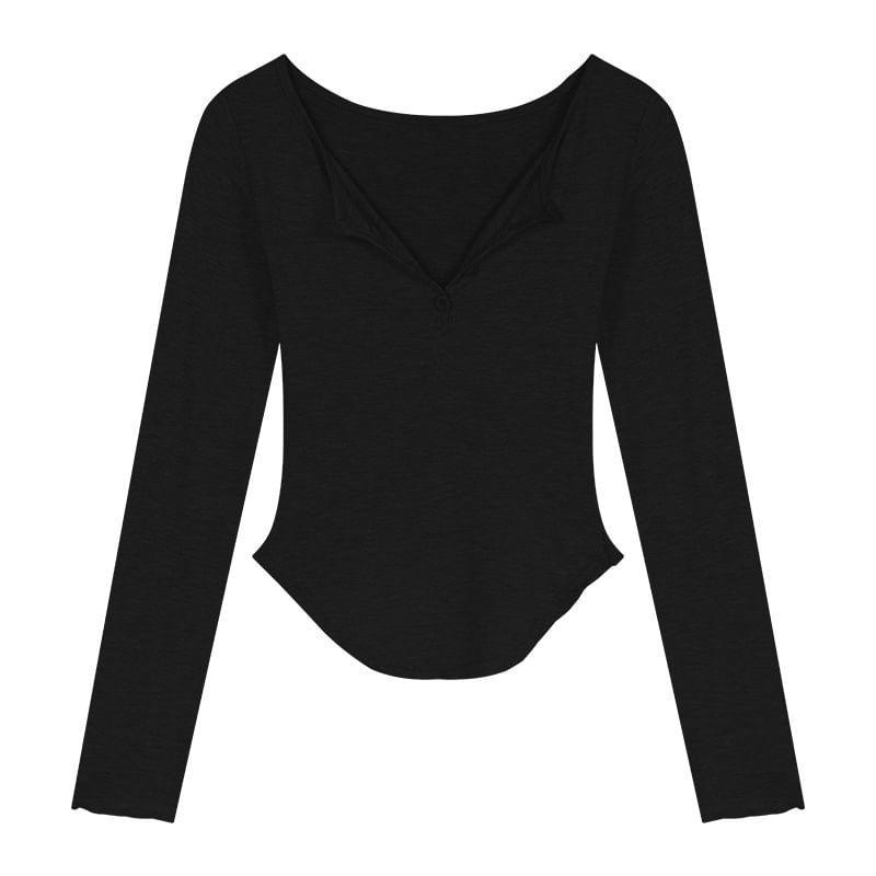 Long-Sleeve Plain Top / Halter Neck Crop Top / Set Product Image