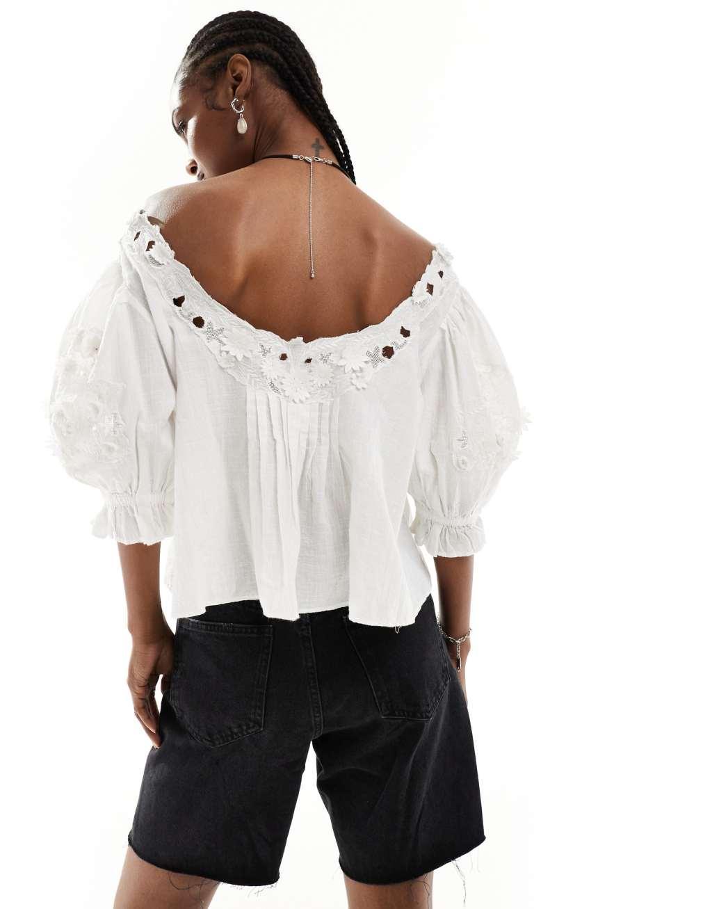 Free People lace applique cropped cotton blouse in white Product Image