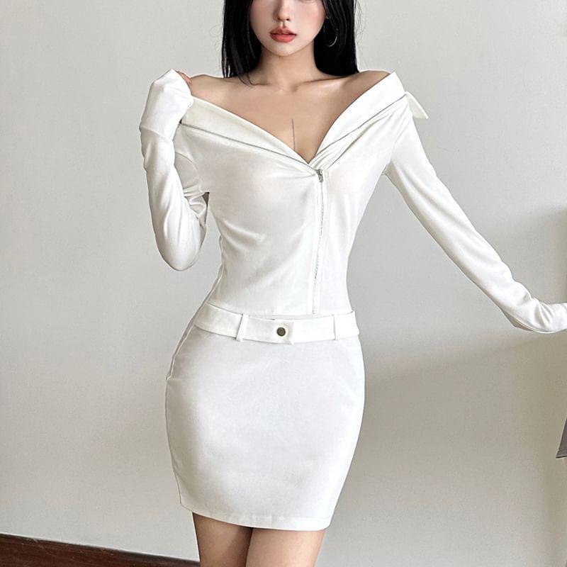 Long Sleeve V-Neck Off-Shoulder Plain Zip-Up Slim-Fit Mini Bodycon Dress Product Image