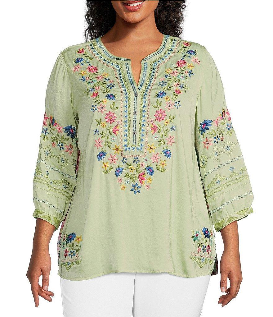 John Mark Plus Size Embroidered Y-Neck 3/4 Sleeve Printed Back Tunic Product Image