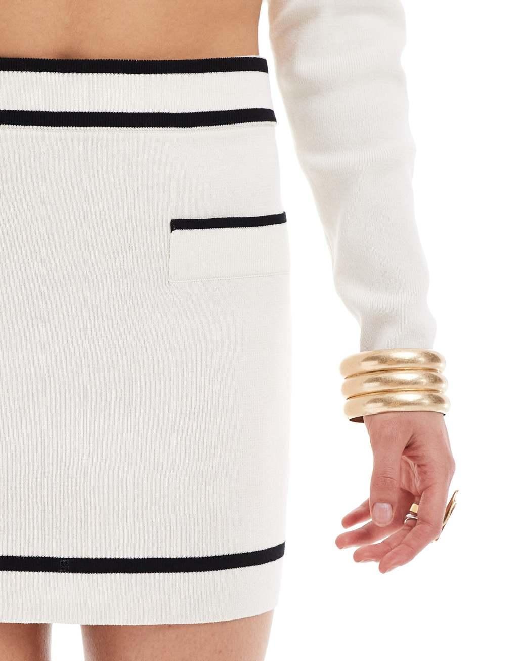 Vero Moda fine knit contrast mini skirt in black and white - part of a set Product Image