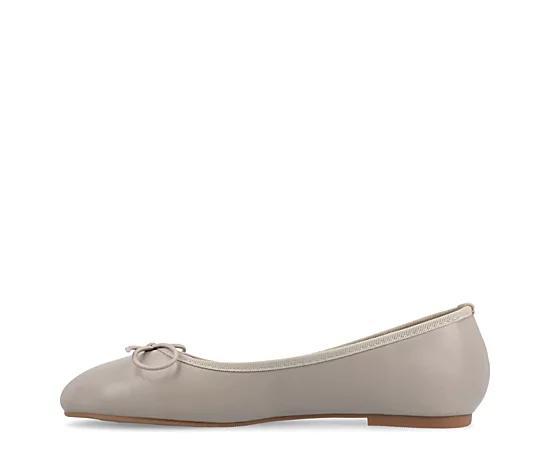 Journee Collection Womens Vika Flat Product Image