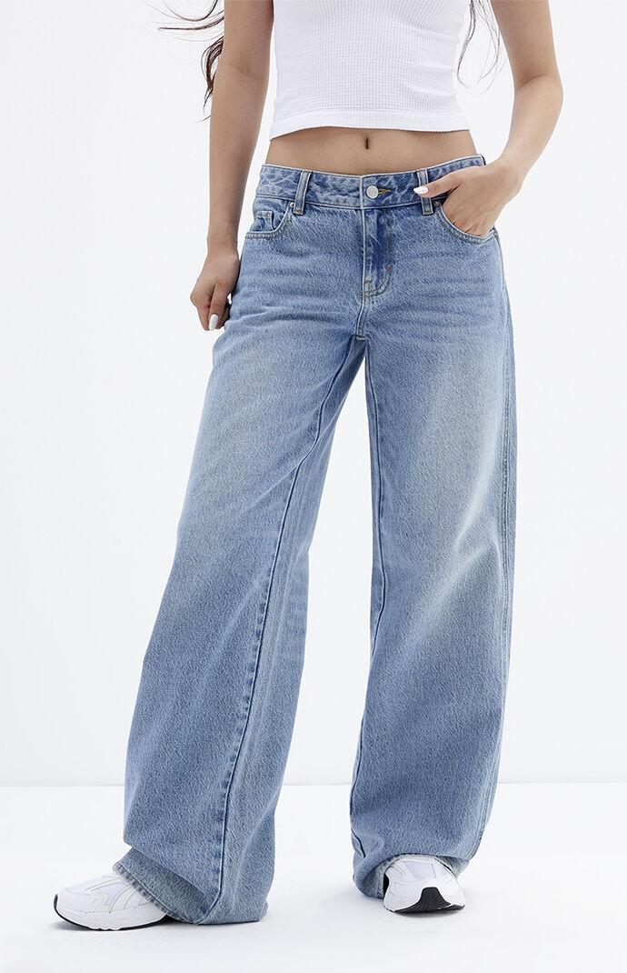 Women's Casey Low Rise Baggy Jeans - Product Image