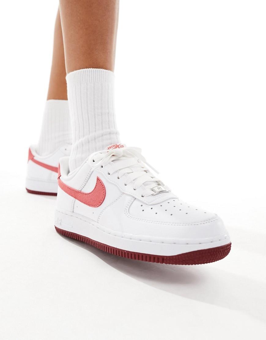 Nike Women's Air Force 1 '07 Shoes Product Image