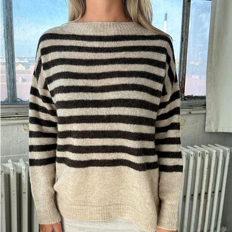 Long Sleeve Striped Loose-Fit Sweater Product Image