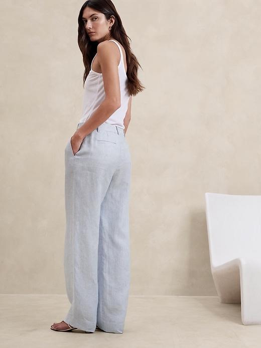 High-Rise Relaxed Linen Pant Product Image