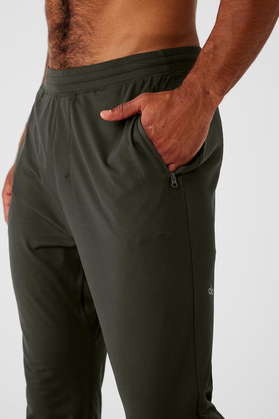 Conquer React Performance Pant - Stealth Green Male Product Image