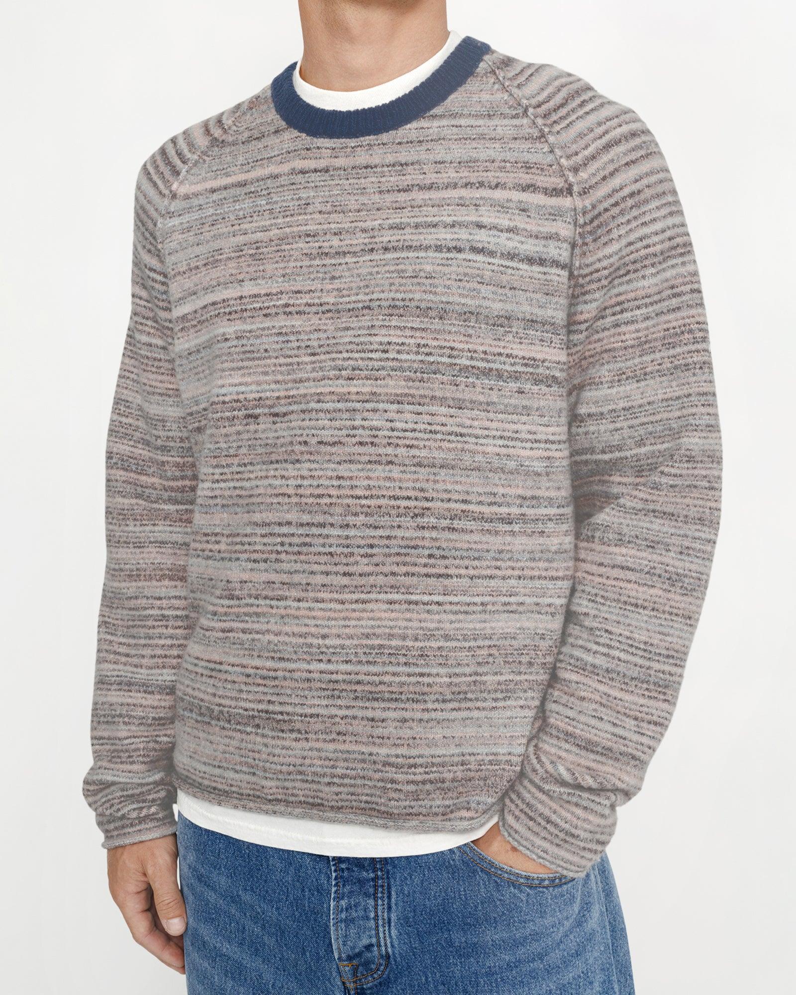 TEXTURED KNIT CONTRAST COLLAR CREW Male Product Image