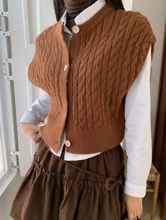 Plain Cable-Knit Vest Product Image