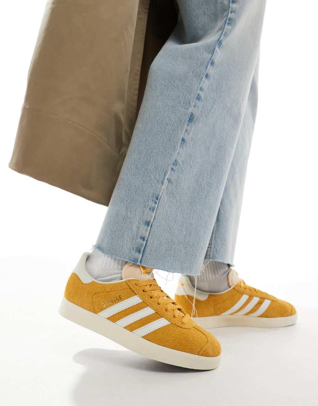 adidas Originals Gazelle sneakers in yellow and white Product Image