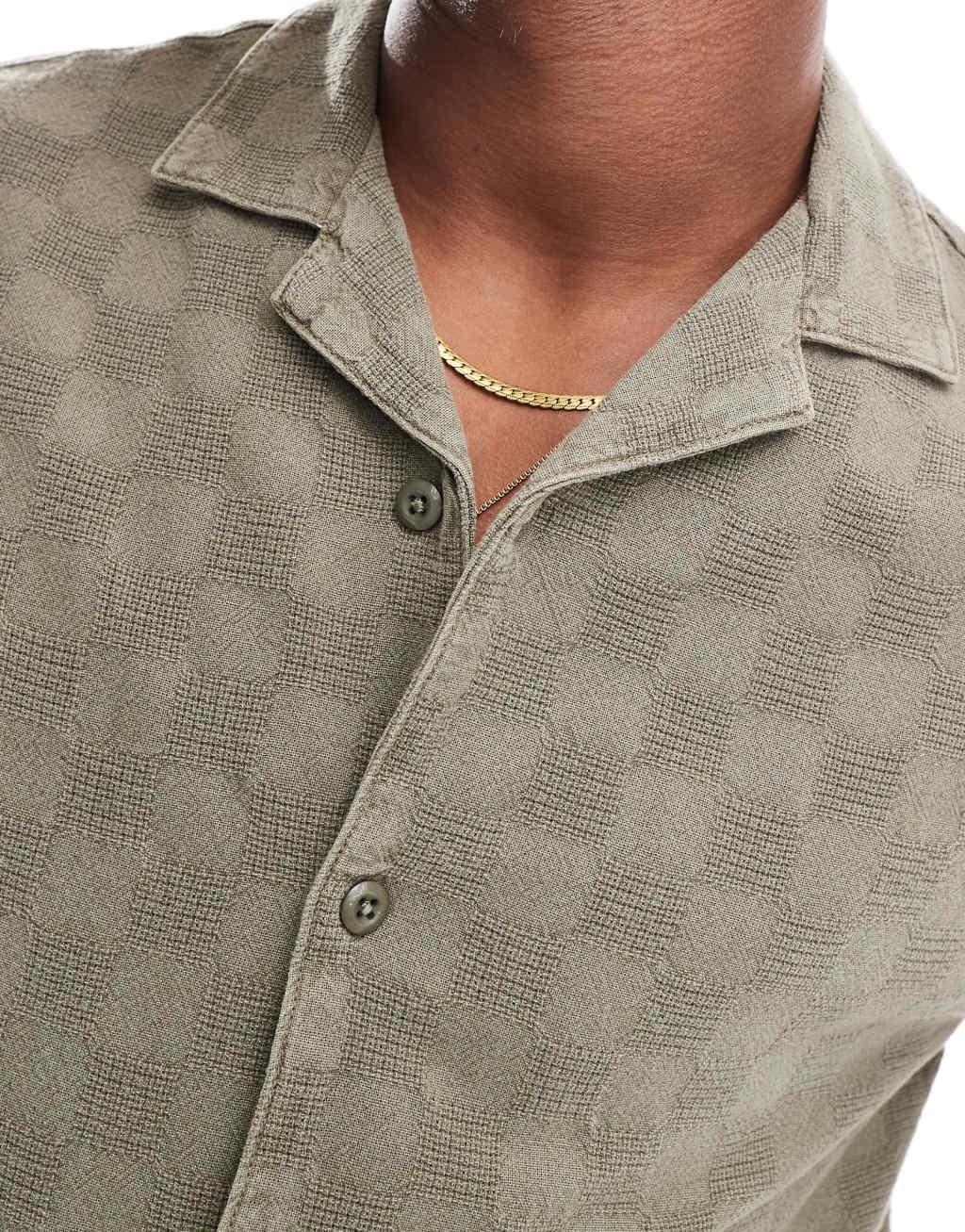 Pull&Bear checked detail shirt in khaki Product Image