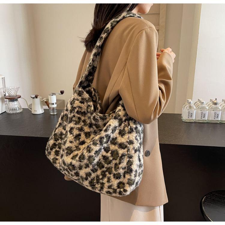 Leopard Patterned Boucle Tote Bag Product Image