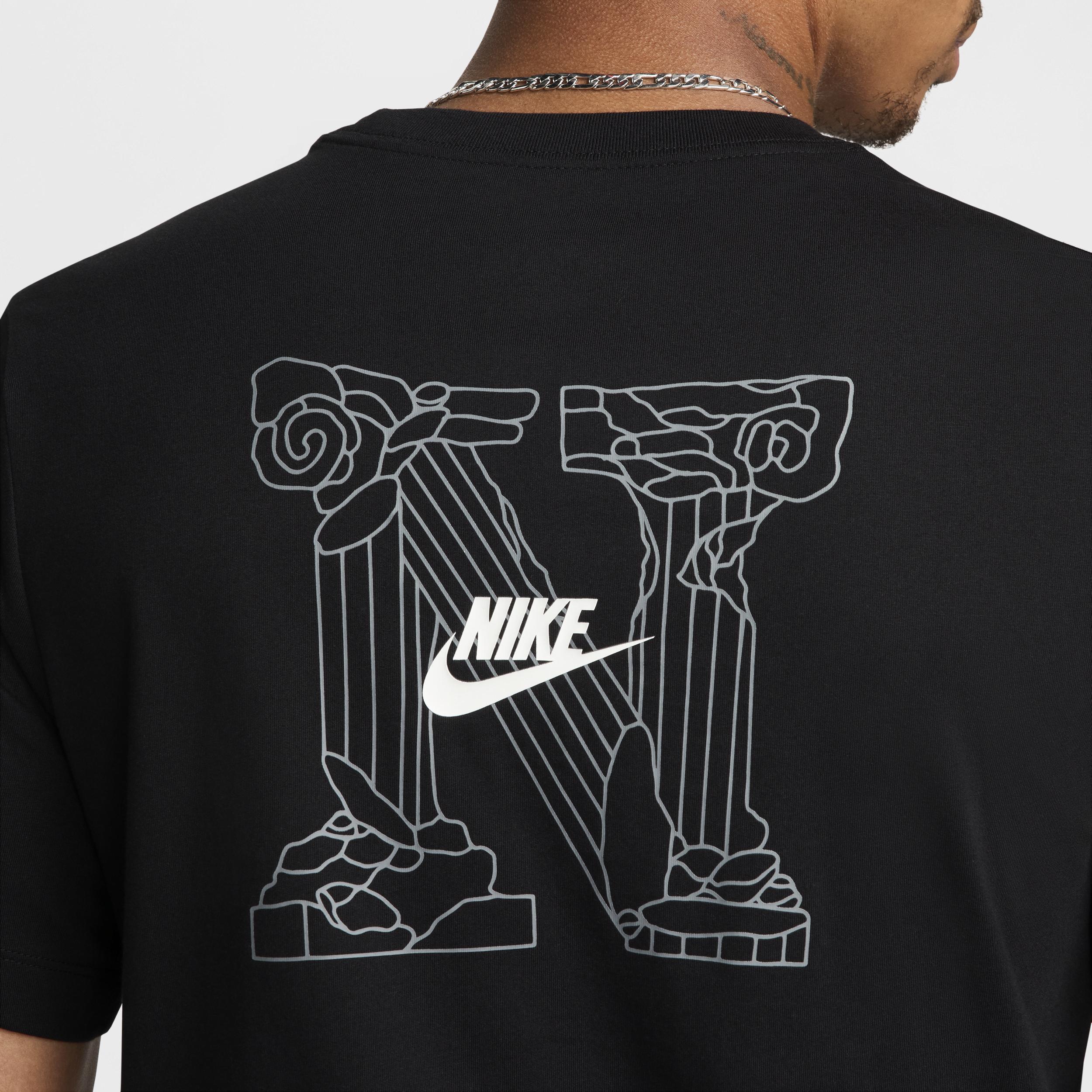 Men's Nike Sportswear T-Shirt Product Image