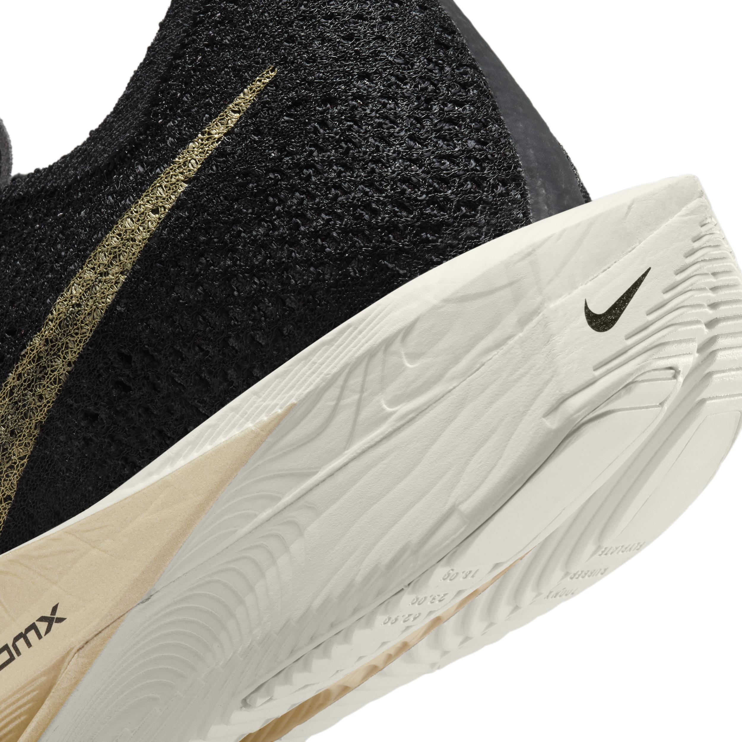 Nike Men's Vaporfly 3 Road Racing Shoes Product Image