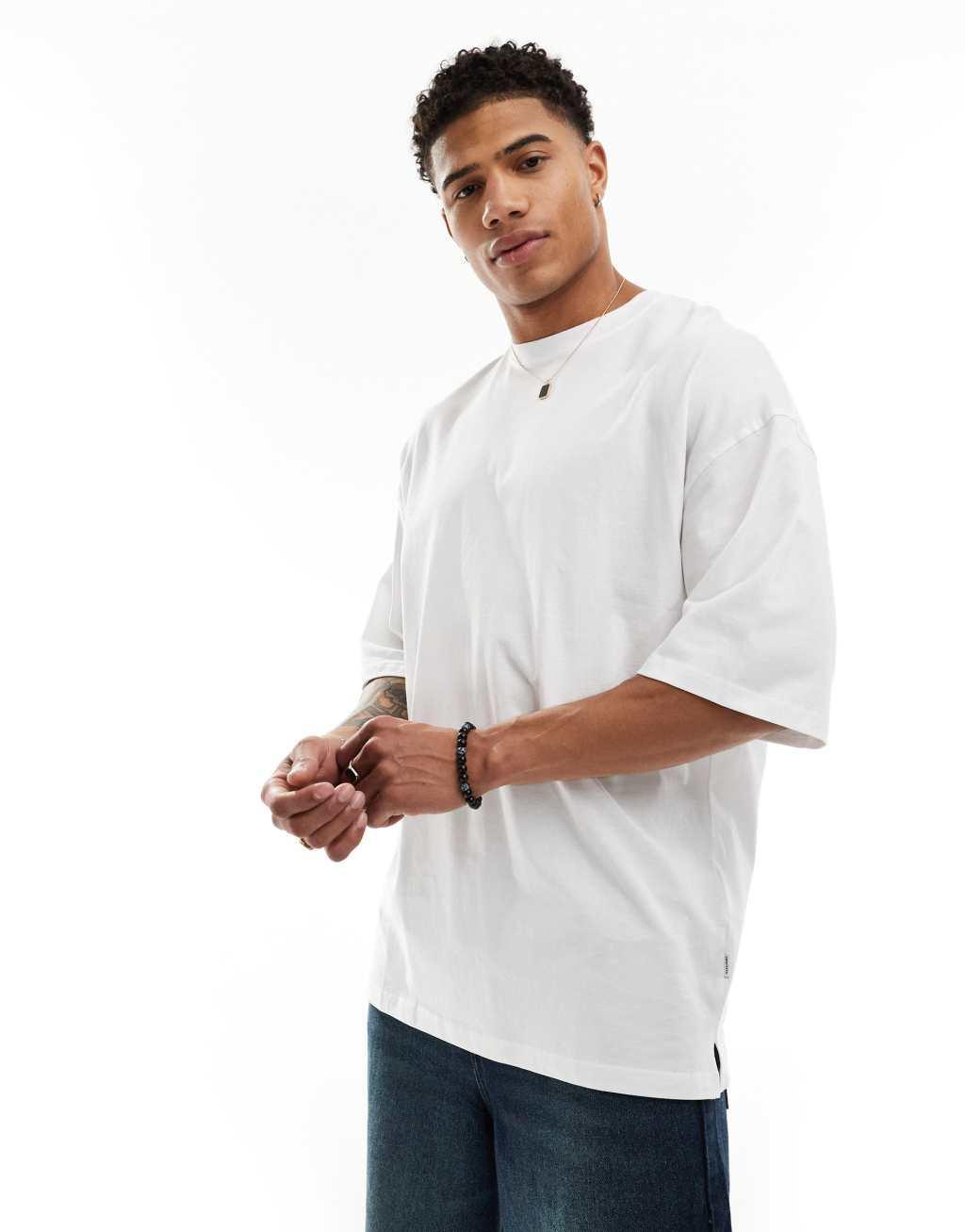 Jack & Jones super oversized t-shirt in white Product Image