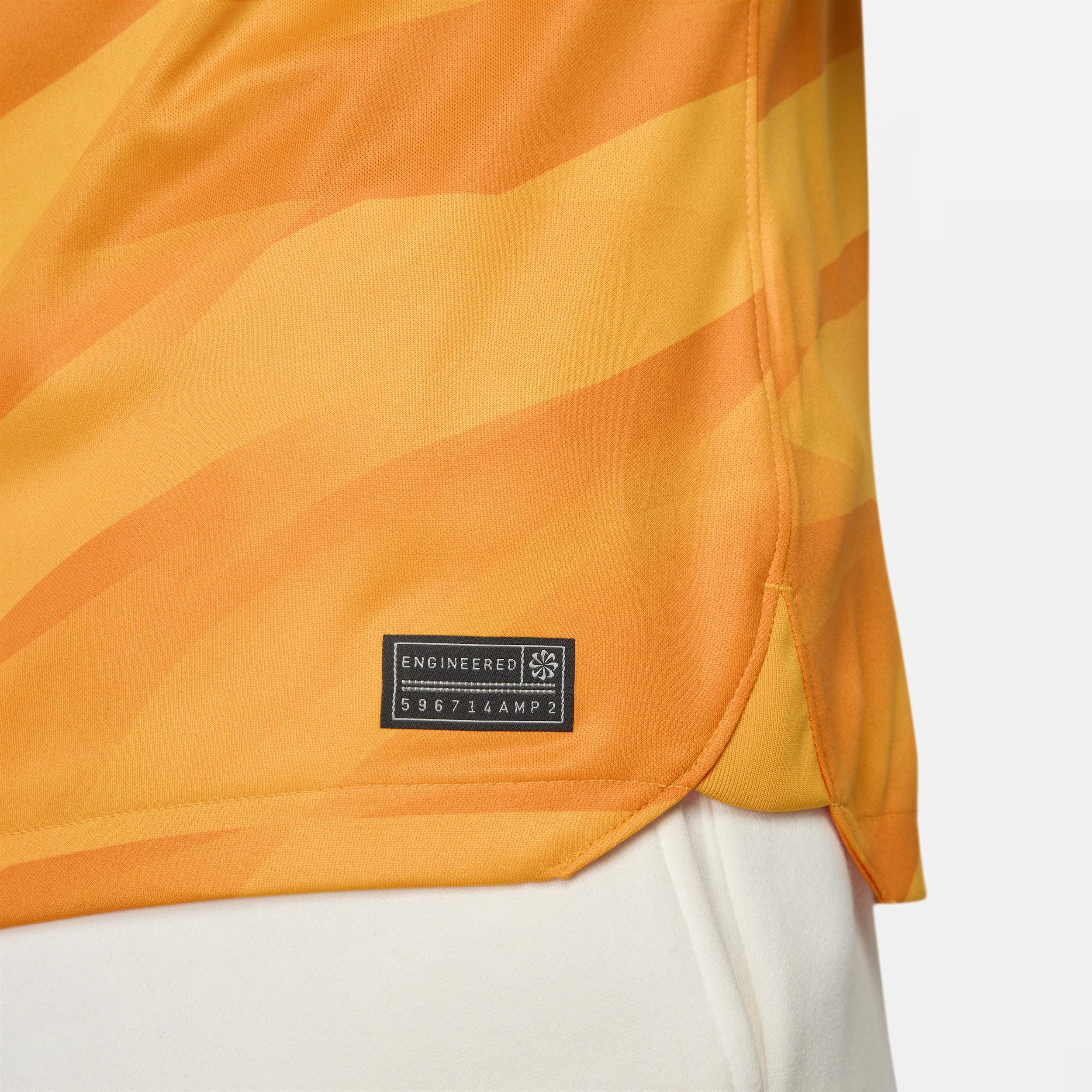 Mens Nike Yellow/Orange Liverpool 2023/24 Goalkeeper Replica Stadium Jersey Product Image