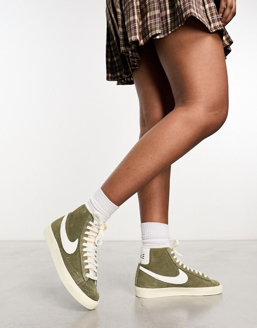 Nike Blazer Mid 77 Vintage Sneaker Product Image