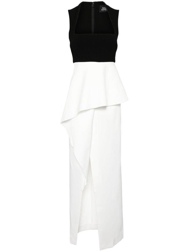 SOLACE LONDON Ally Maxi Dress In White Product Image