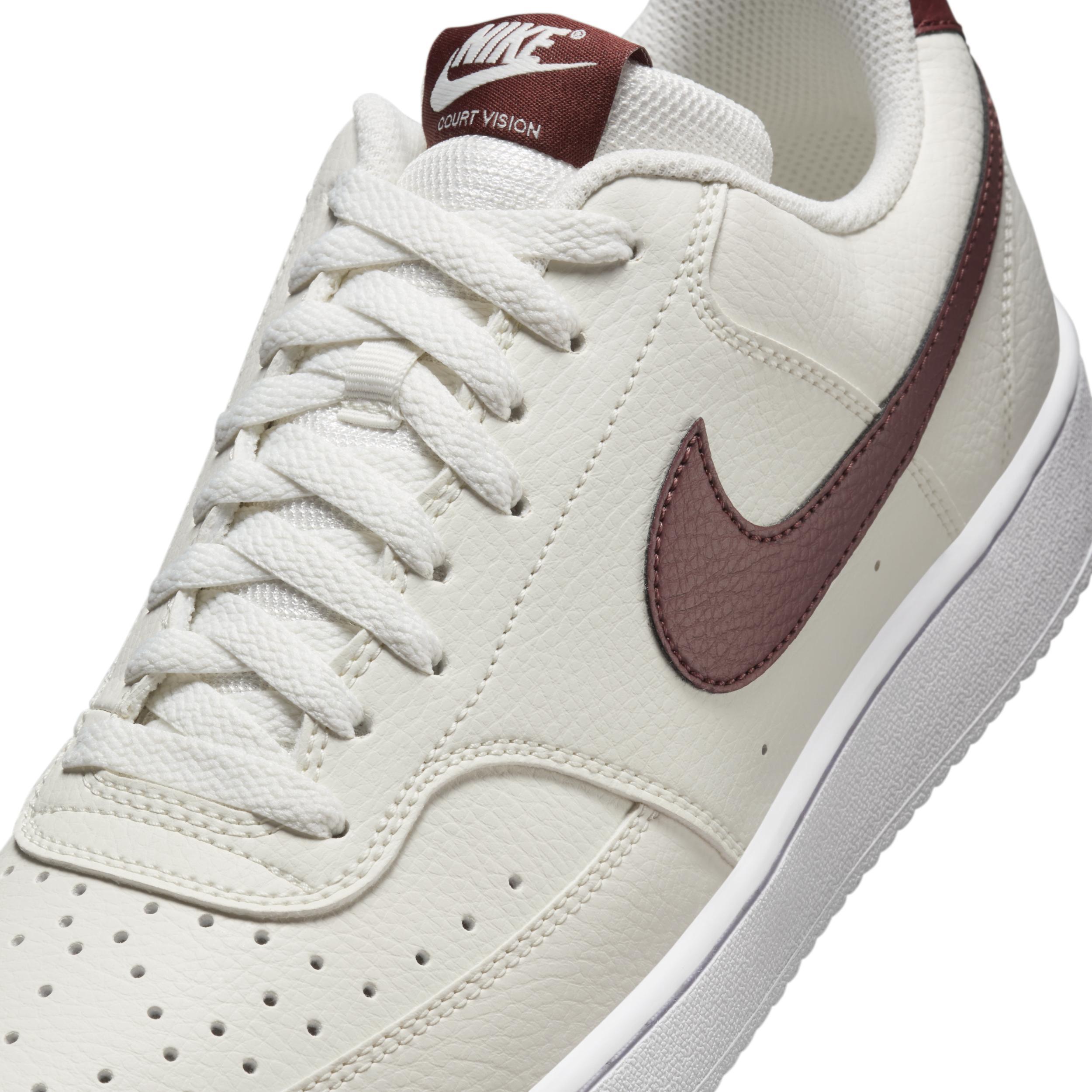 Nike Men's Court Vision Low Shoes Product Image