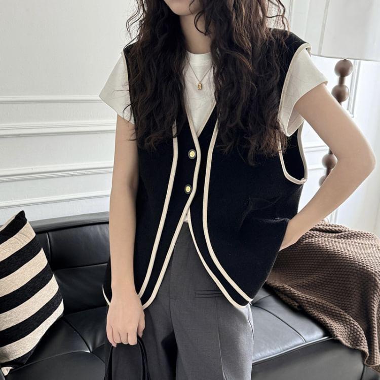 V-Neck Contrast Trim Button-Up Sweater Vest Product Image