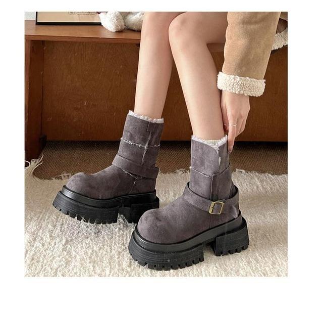 Fleece-Lined Platform Shorts Boots Product Image