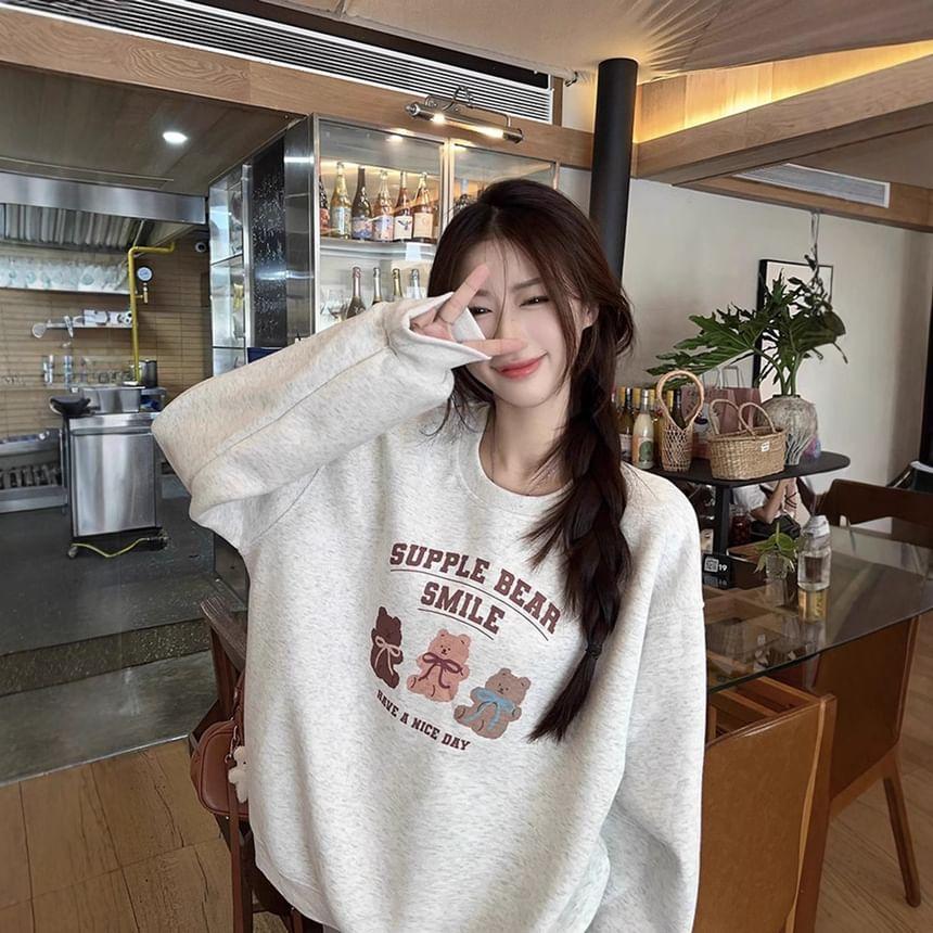 Long Sleeve Bear & Lettering Print Loose-Fit Pullover Product Image