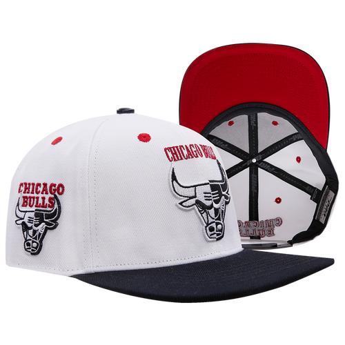 Pro Standard Mens Chicago Bulls Pro Standard Bulls Scarface Split Wool Snapback - Mens Product Image