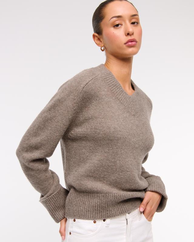 Easy V-Neck Cable Sweater Product Image