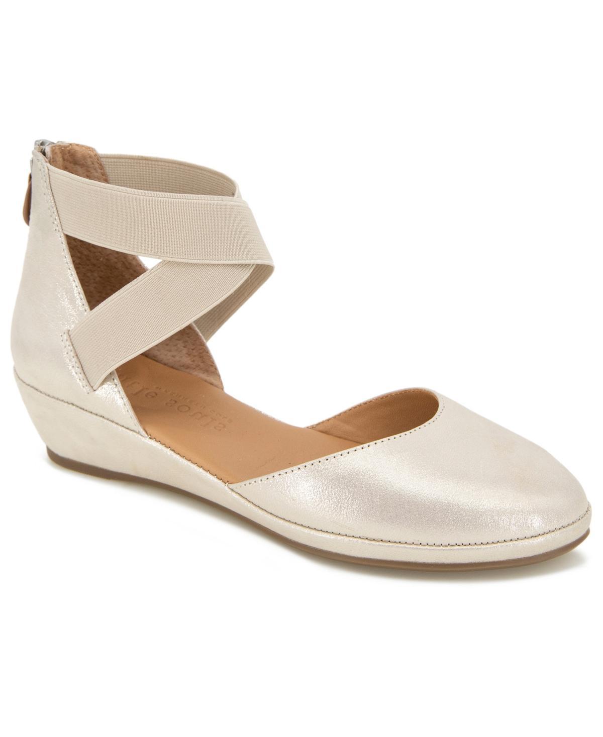 GENTLE SOULS BY KENNETH COLE Gentle Souls Signature Noa Elastic Strap dOrsay Sandal Product Image