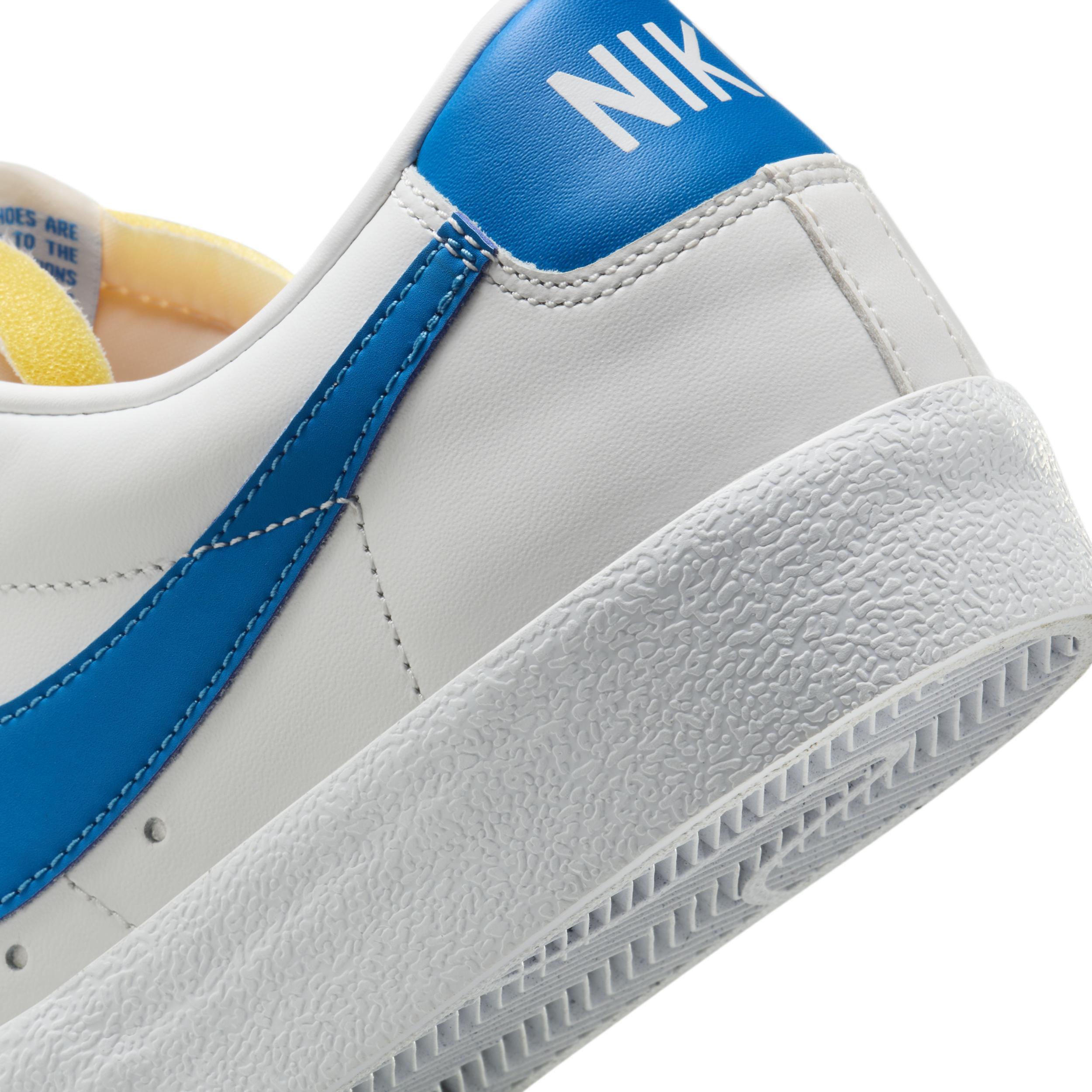 Nike Men's Blazer Low '77 Vintage Shoes Product Image