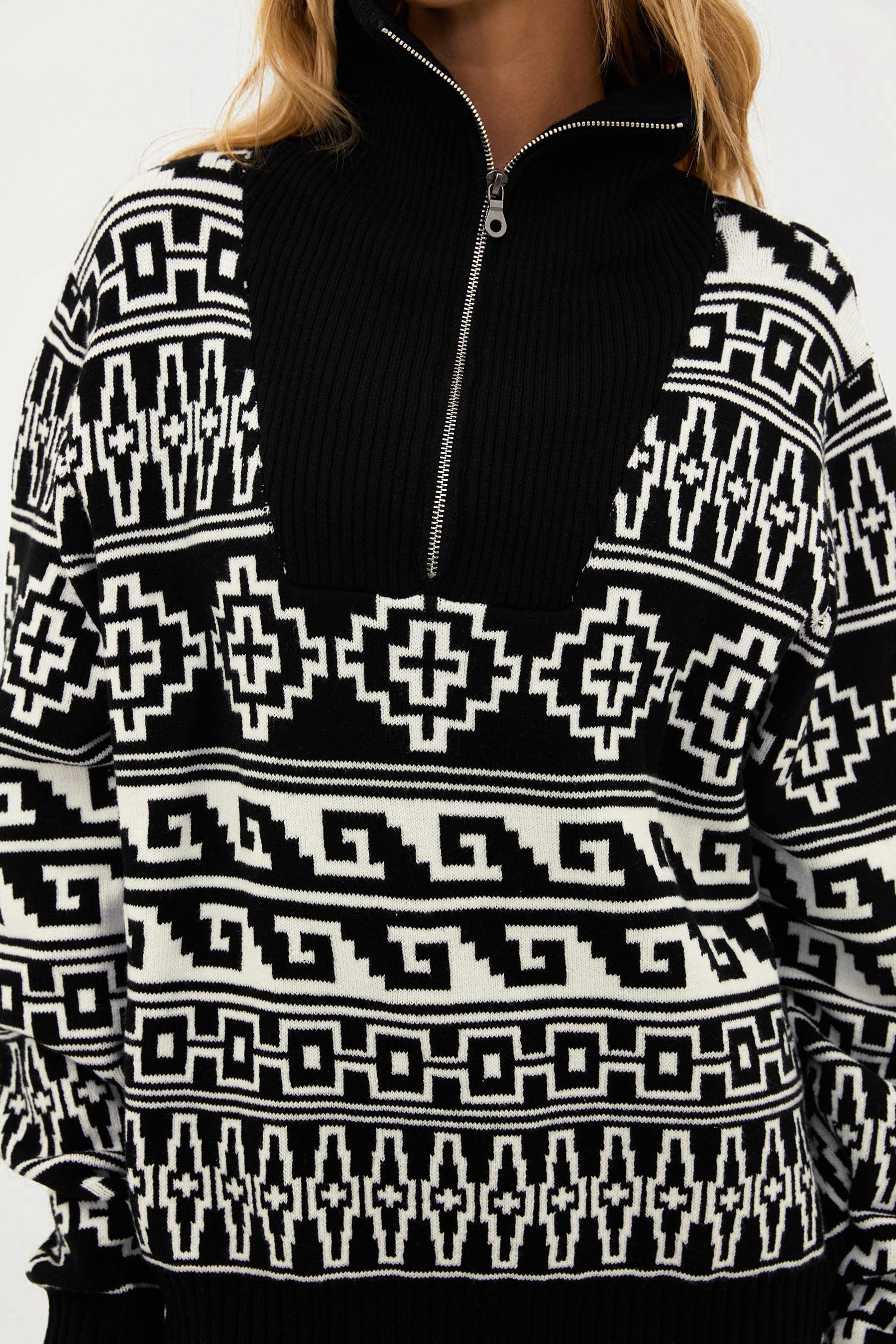 Monterey Sweater Sea Salt Wave Product Image