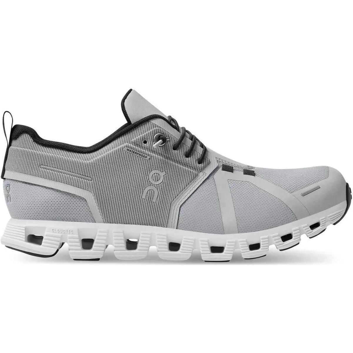 Women's | On Cloud 5 Waterproof Product Image