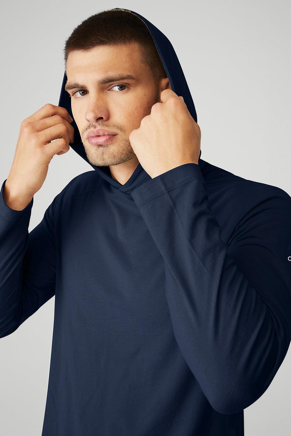 Core Hooded Runner - Navy Male Product Image