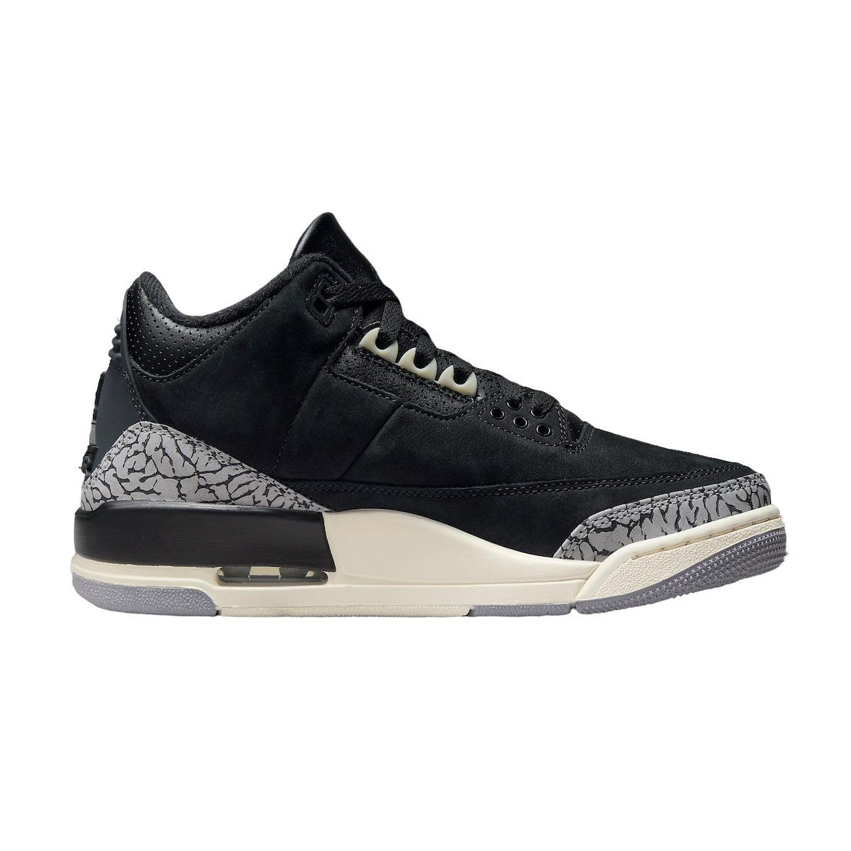 Nike Women's Air Jordan 3 Shoes Product Image