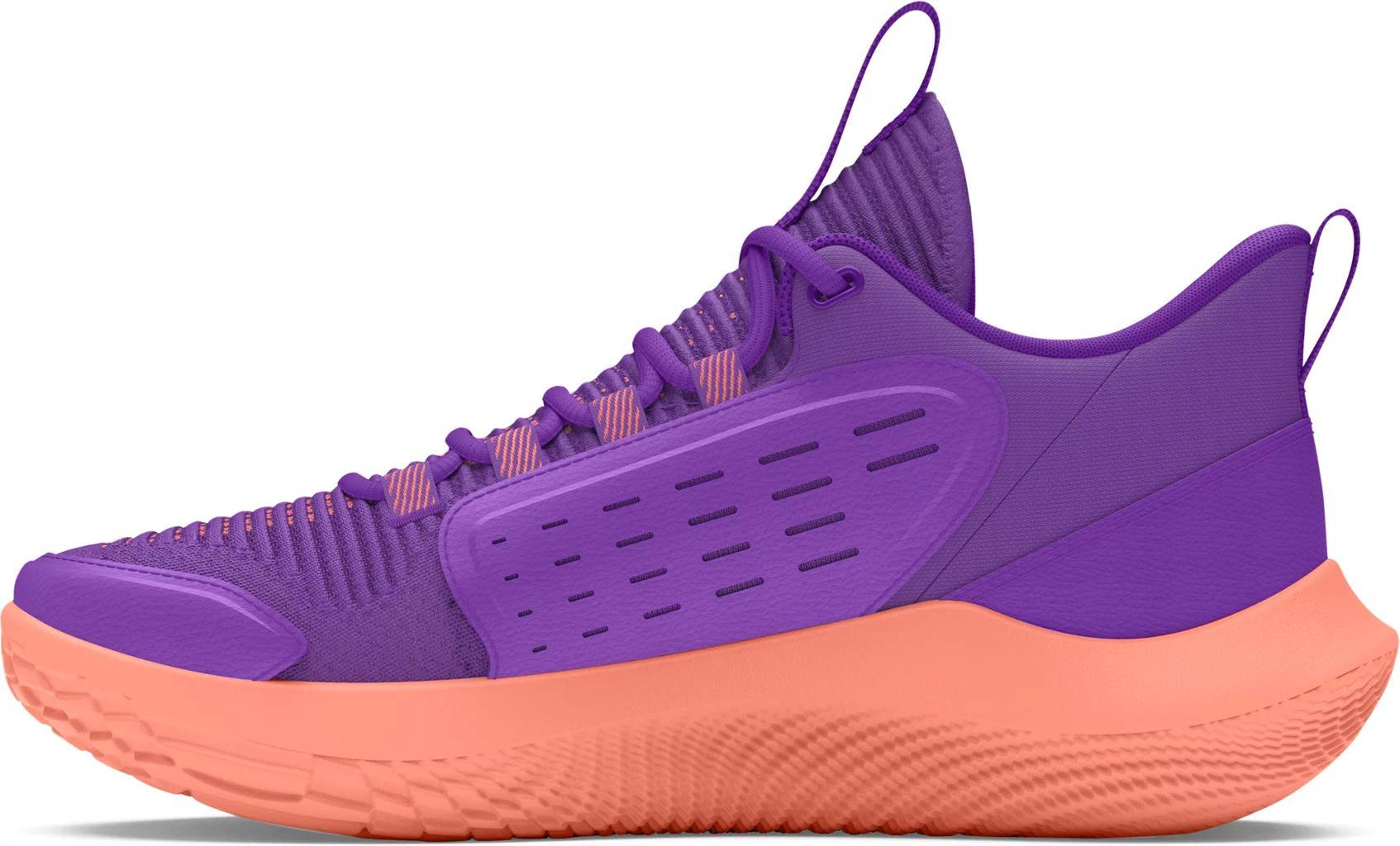 Women's UA Breakthru 5 LE Basketball Shoes Product Image