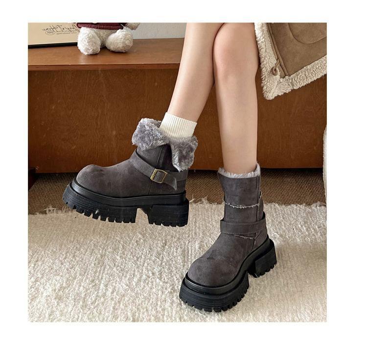 Fleece-Lined Platform Shorts Boots Product Image