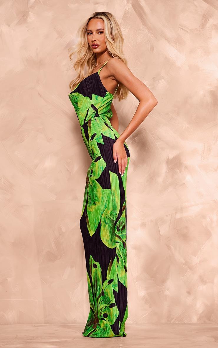 Tall Black Floral Print Plisse Strappy Maxi Dress Product Image