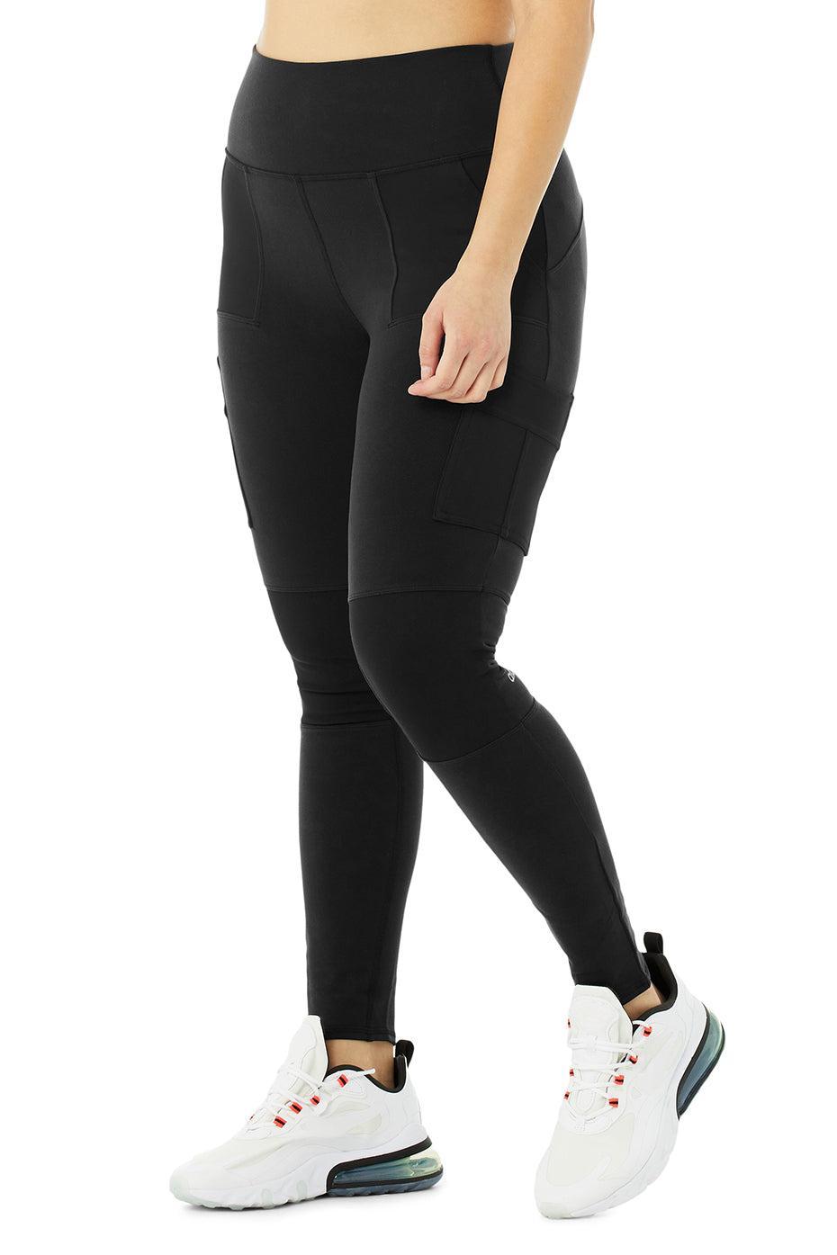 Alo Yoga | High-Waist Cargo Legging Size: XS Product Image