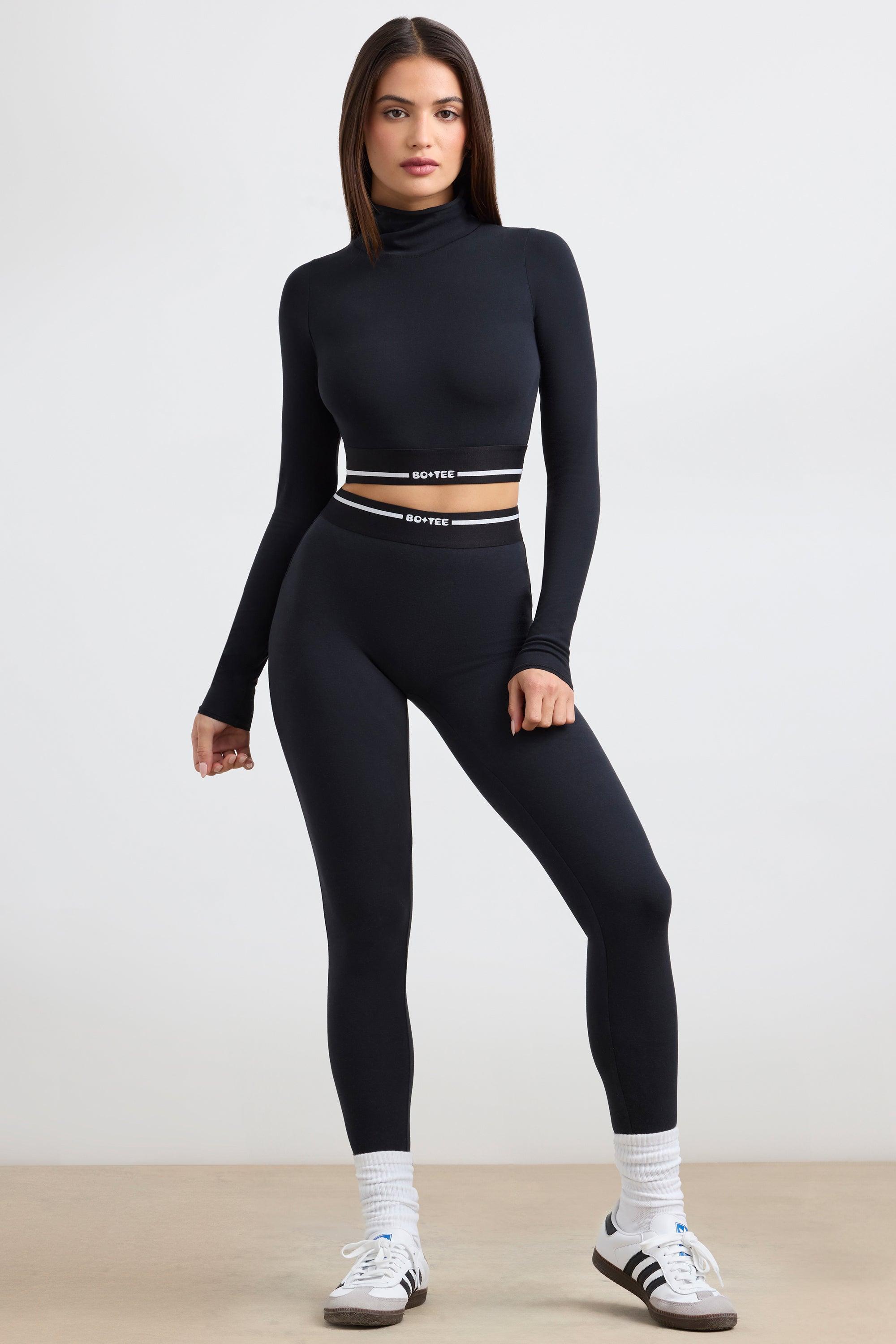 Turtleneck Backless Long-Sleeve Crop Top in Black Product Image