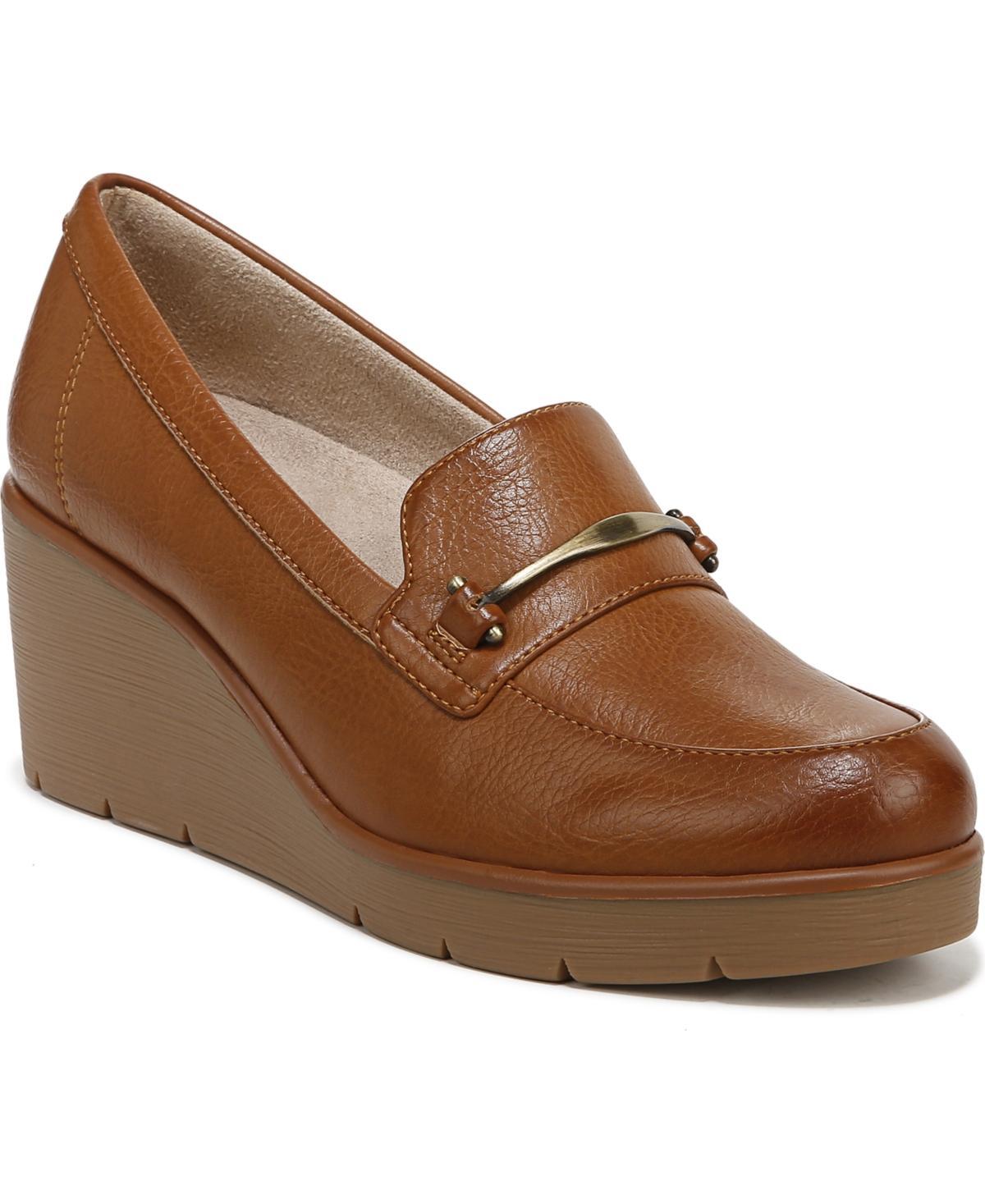 SOUL Naturalizer Achieve Womens Wedge Slip-ons Product Image