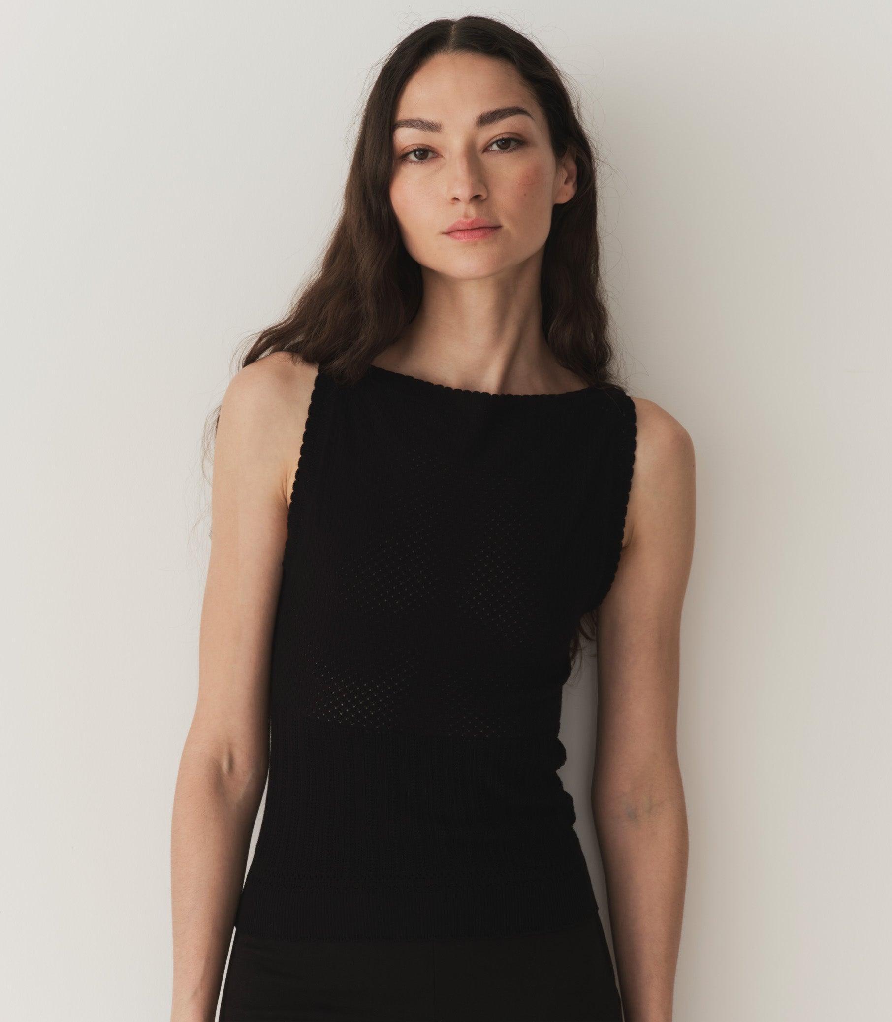 NERIDA TOP -- BLACK Product Image