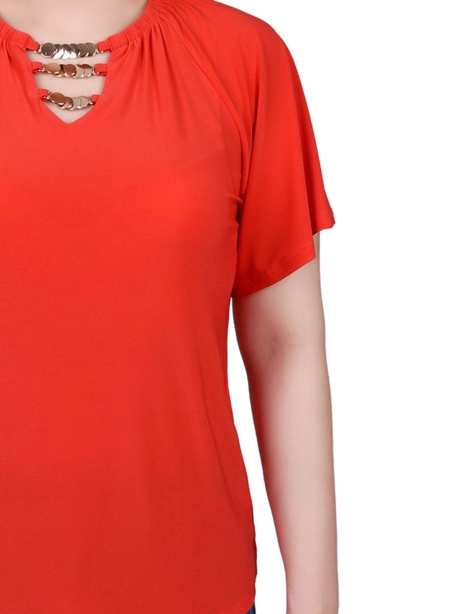 Raglan Sleeve Top With Chain Details Product Image