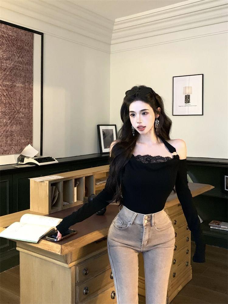 Long-Sleeve Cold-Shoulder Plain Lace Trim Tee Product Image