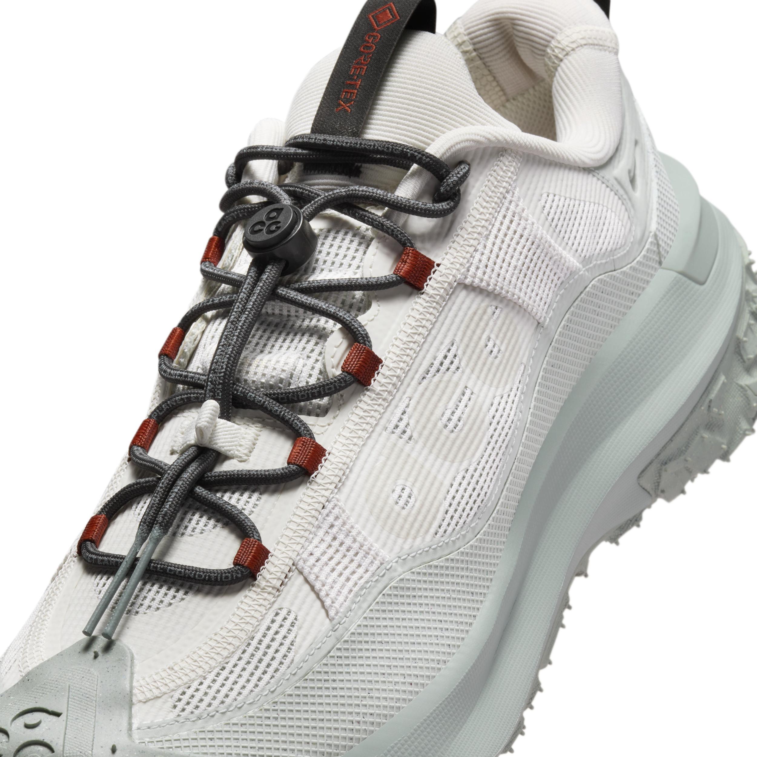 Men's Nike ACG Mountain Fly 2 Low GORE-TEX Shoes Product Image