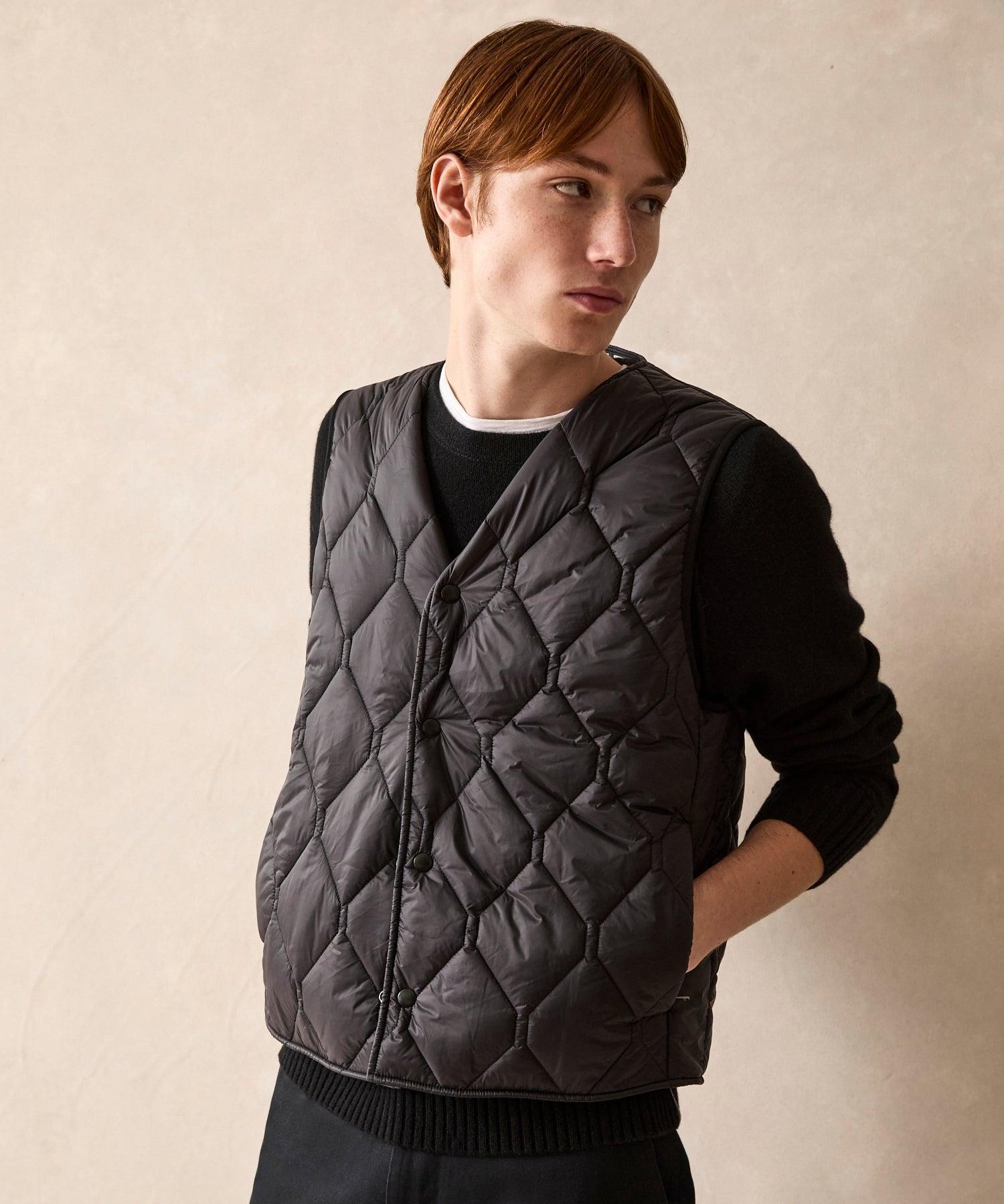 Convertible Quilted Gilet Vest in Black Product Image