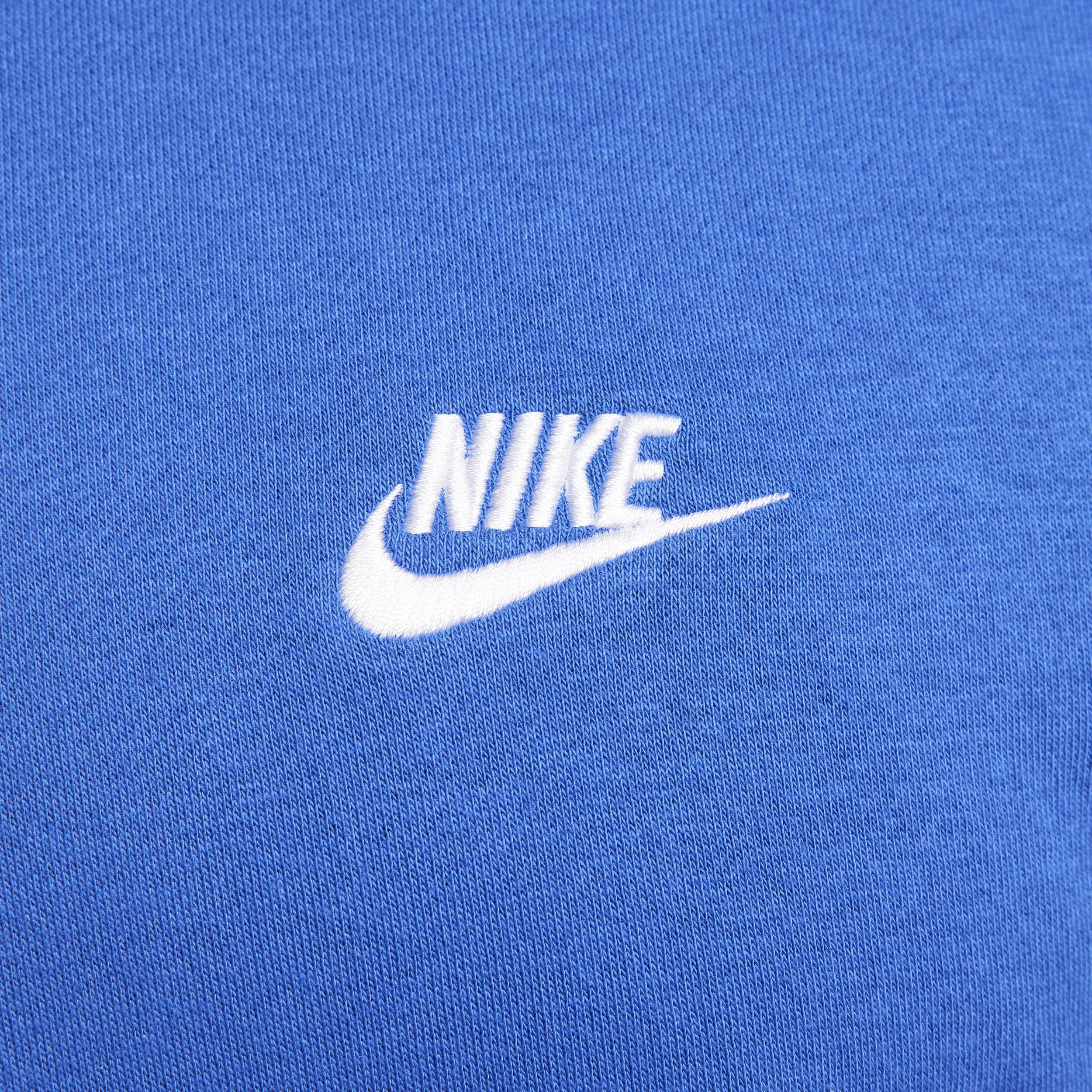 Nike Club sweatshirt Product Image