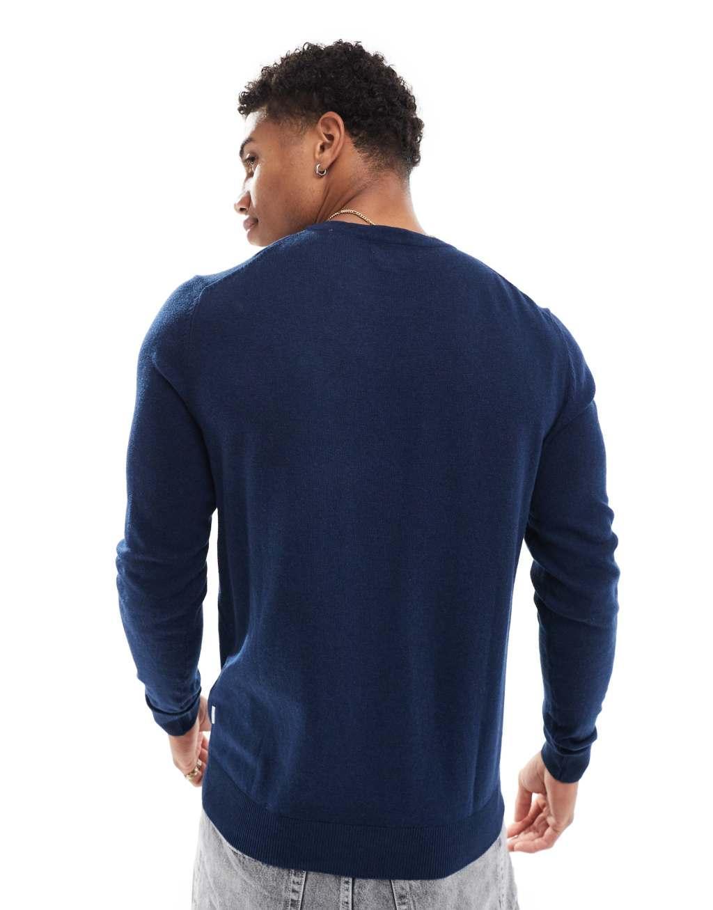 Jack & Jones fine gauge crew neck sweater in navy Product Image