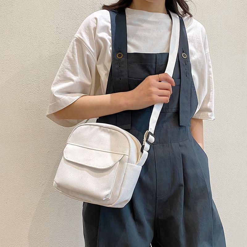 Canvas Plain Crossbody Bag product image