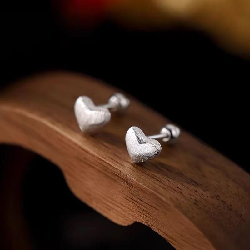 925 Sterling Silver Heart Stud Earring product image