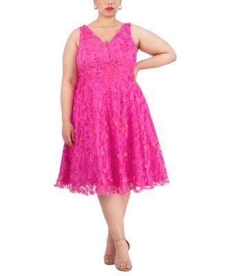 Plus Size 3D Floral-Applique Fit & Flare Dress Product Image